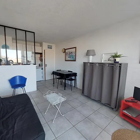 En Front De Proche Des Commerces Apartmán *
