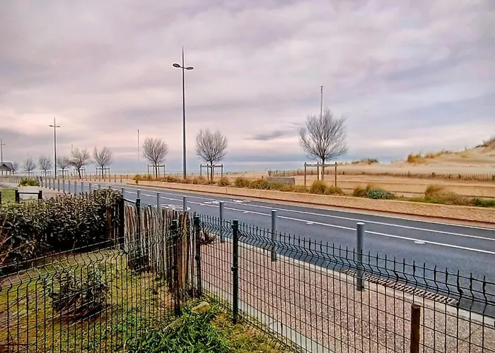 Appartement En Front De Proche Des Commerces *